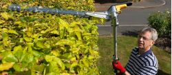 The Honda VersAttach Hedge trimmer - long