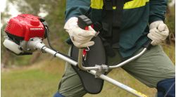 Honda loop handle brushcutter