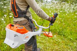 Stihl Battery bull handle Brushcutter FSA 135