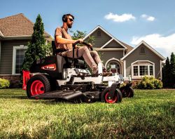 Bob-cat ZT2000 zero turn mower